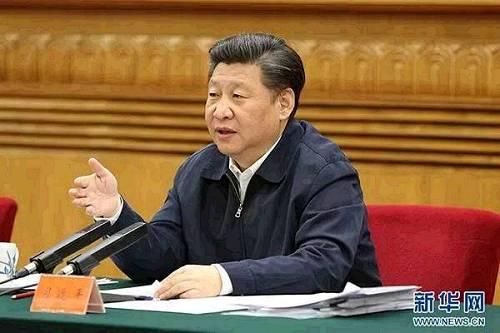 图为：2016年5月17日，，，，，，中共中央总书记、国家主席、中央军委主席习近平在北京主持召开哲学社会科学事情座谈会并揭晓主要讲话。。。。。。一、坚持以马克思主义为指导