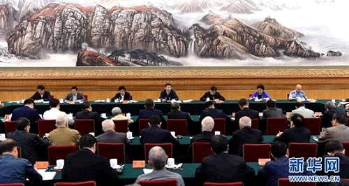 图为：2016年5月17日，，，，，，中共中央总书记、国家主席、中央军委主席习近平在北京主持召开哲学社会科学事情座谈会并揭晓主要讲话。。。。。。